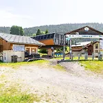 10 - Bisanne Apartamento *